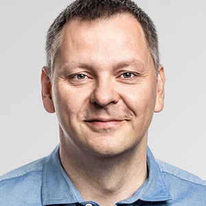 Dr. Jens Peukert